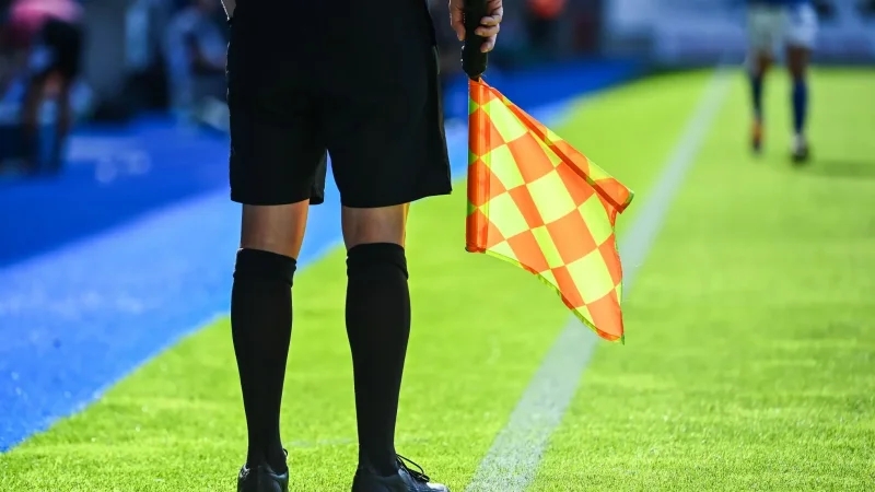 ثُلاثي يُمثّل التحكيم التونسي في كأس إفريقيا