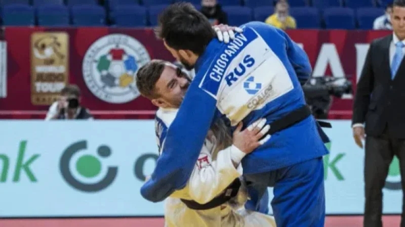 Judo: Les Russes réintégrés avec hymne et drapeau