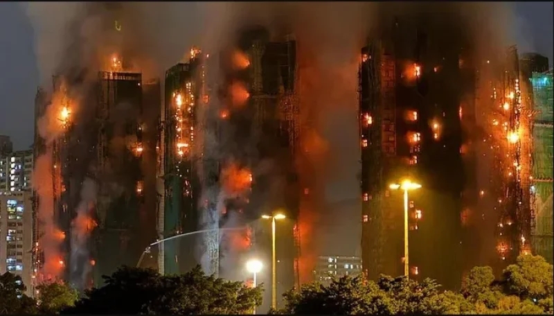Incendie de Hong Kong: 128 morts...