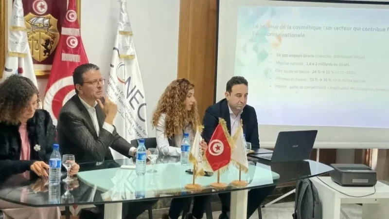 عليا بلخوجة:الإضرار بمصنعي التجميل بتونس يهدد بفقدان 10 آلاف موطن شغل