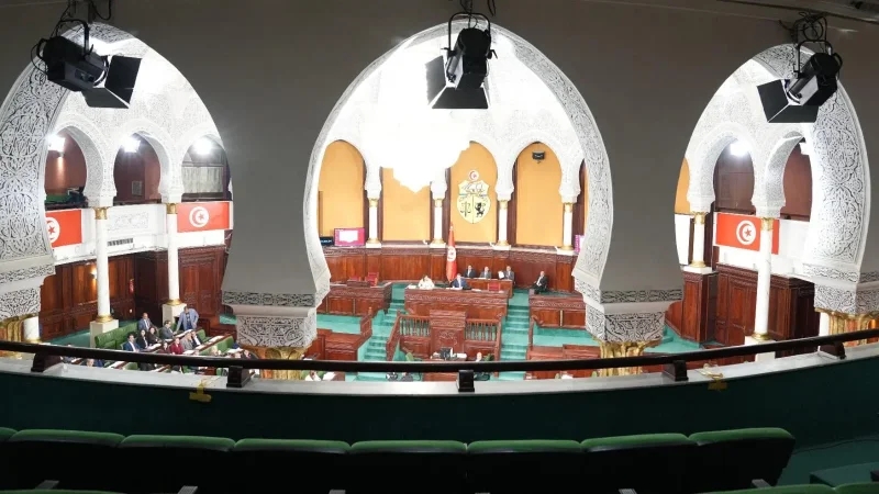 البرلمان يُصادق على تسوية المنقولات المحجوزة بدفع 30% من المعاليم