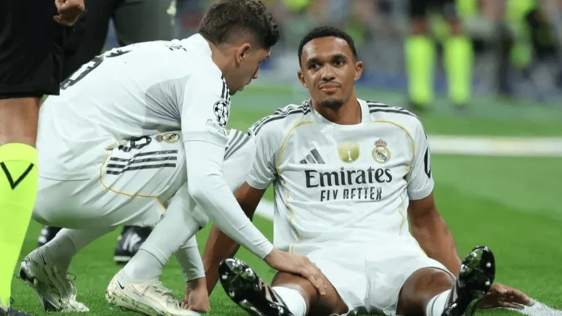 إصابة خطيرة تبعد مدافع الريال ألكسندر أرنولد عن الميادين لعشر مباريات