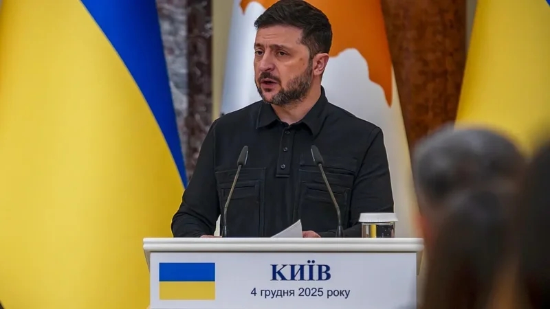 زيلينسكي: لا نريد التخلي عن أي أراضٍ لصالح روسيا