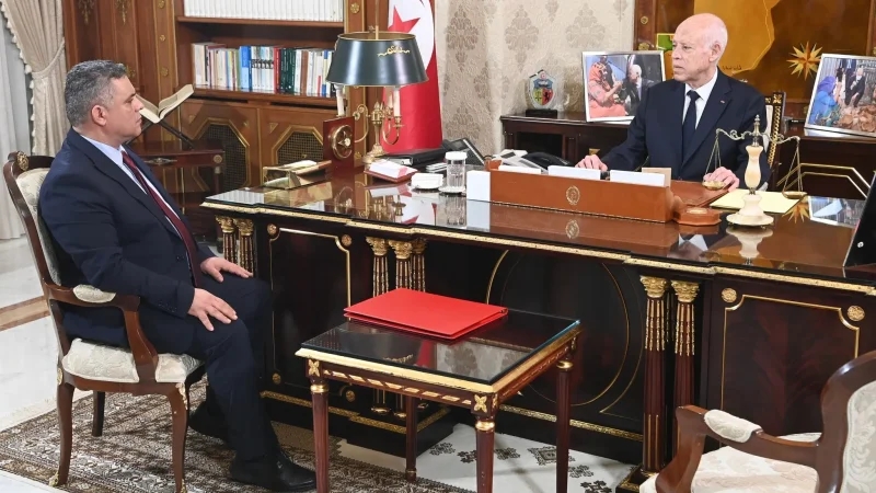 رئيس الجمهورية: أموال الشّعب تُهدر في الأوراق والمراسلات الإدارية