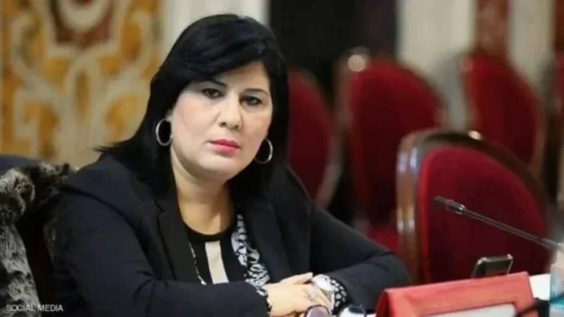 Abir Moussi, condamnée à 12 ans de prison