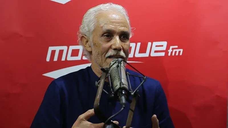 مهرجان بدائل للفنون بالكاف يمنح جائزته التقديرية للبحري الرحالي