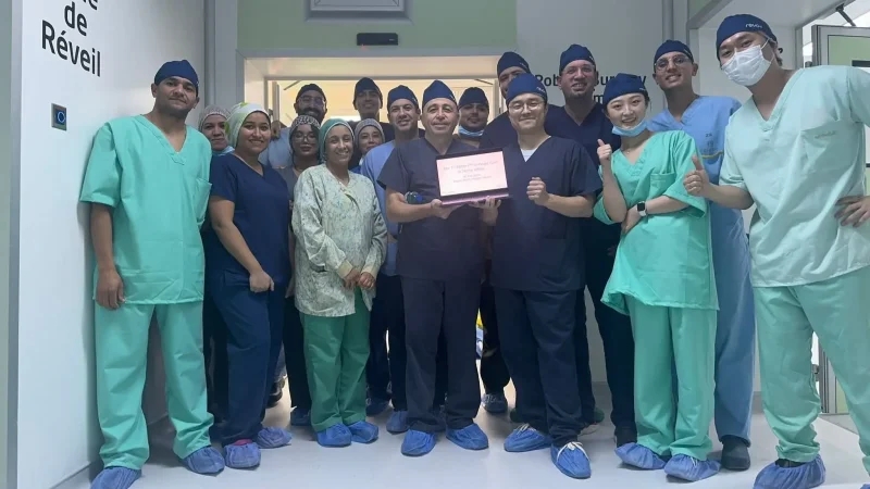 مستشفى شارل نيكول: إنجاز أول جراحة الكلى الروبوتية في تونس