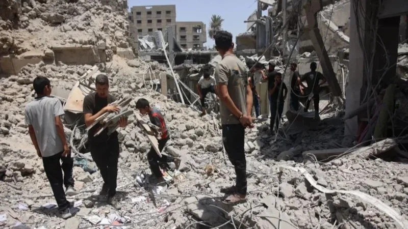 غزة: تجدد القصف وإطلاق النار.. ونسف المباني متواصل