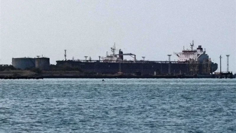 فنزويلا تندد بـ'خطف' ناقلة نفط ثانية قبالة سواحلها من قبل أمريكا