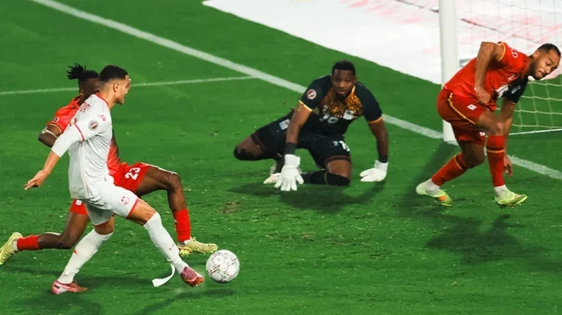 La Tunisie frappe fort d’entrée face à l’Ouganda