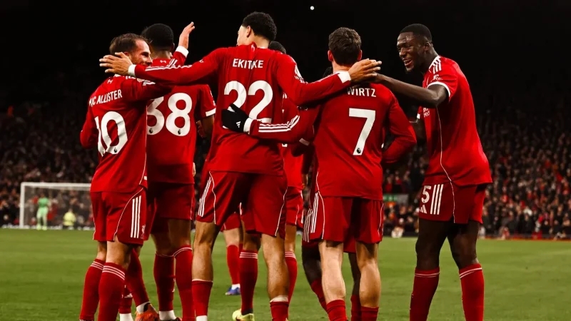 البطولة الإنقليزية: ليفربول يواصل صحوته ويصعد إلى المركز الرابع