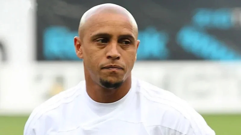 L'ancienne légende brésilienne Roberto Carlos opéré