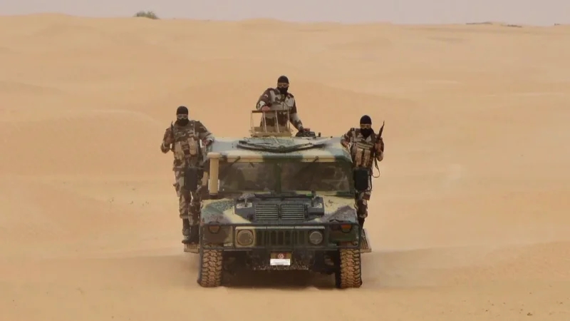 وزارة الدفاع: التصدّي لعملية تهريب بالمنطقة العسكرية العازلة بتيارت