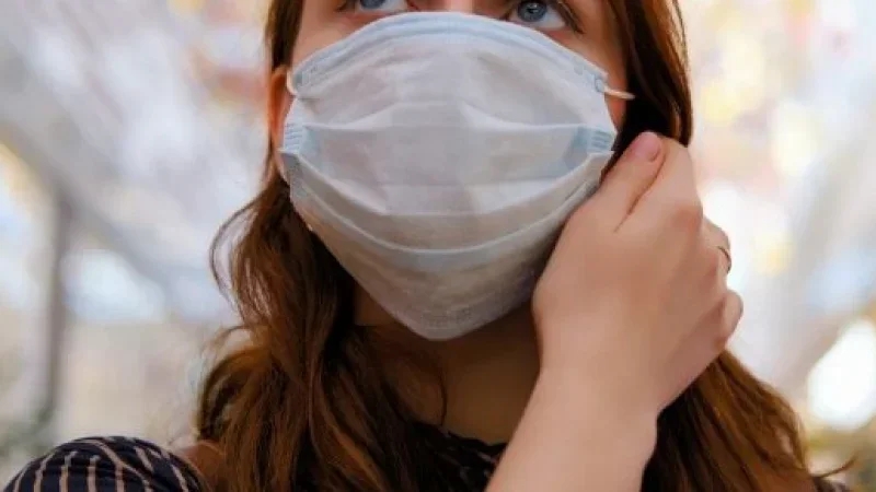 الكمامة وغسل اليدين.. نصائح وزارة الصحة للتوقي من النزلة الموسمية