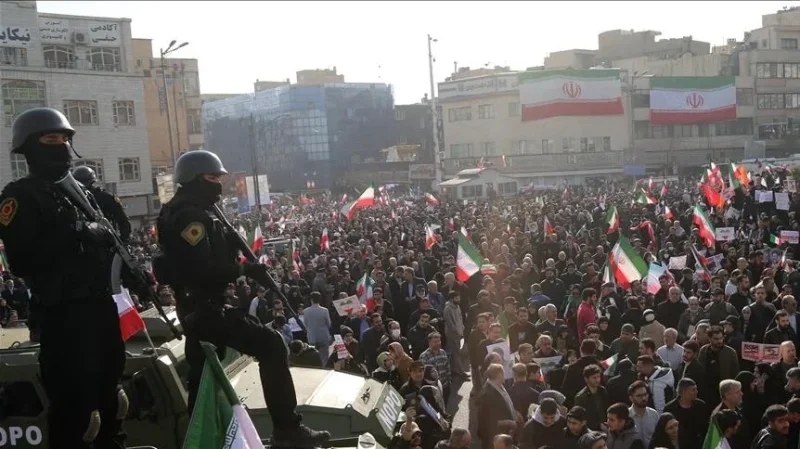 عدّة دول تستدعي سفراء إيران تنديدا بـ 'قمع التظاهرات'