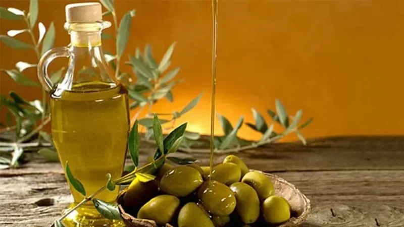 Huile d’olive : le prix de référence maintenu à 10,200 dinars le kilo
