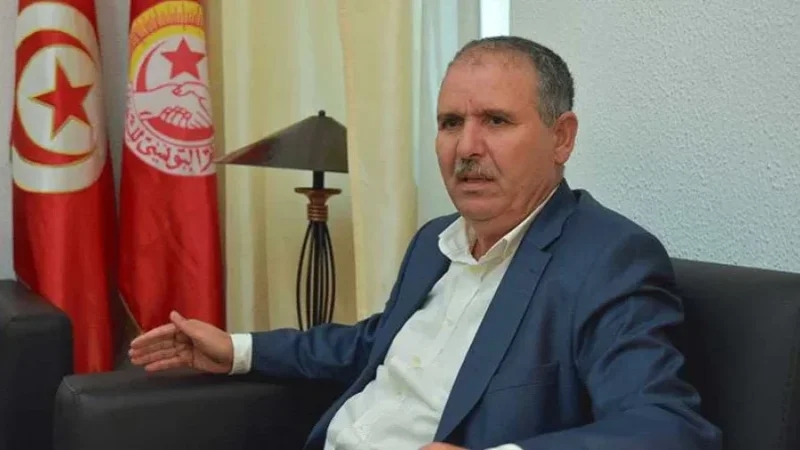 نور الدين الطبوبي يتراجع عن الاستقالة