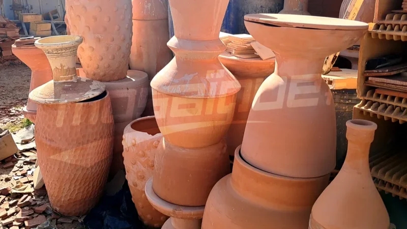 الفخّار ذاكرة حيّة تروي عراقة الوطن القبلي وتتحدّى الحداثة