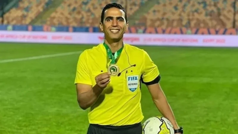 كان 2025: طاقم تحكيم مغربي يقود مباراة مصر ونيجيريا