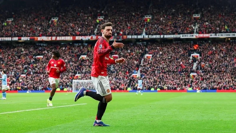 Premier League: Manchester United remporte le derby mancunien