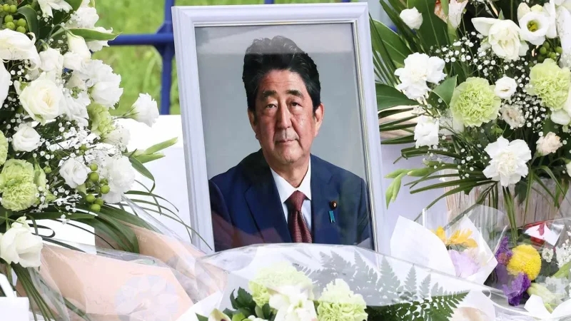 Japon: La perpétuité pour le meurtrier de l'ex-Premier ministre Abe