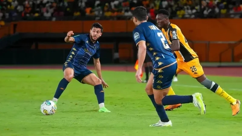 طاقم تحكيم كونغولي يدير مباراة الترجي وسيمبا التنزاني