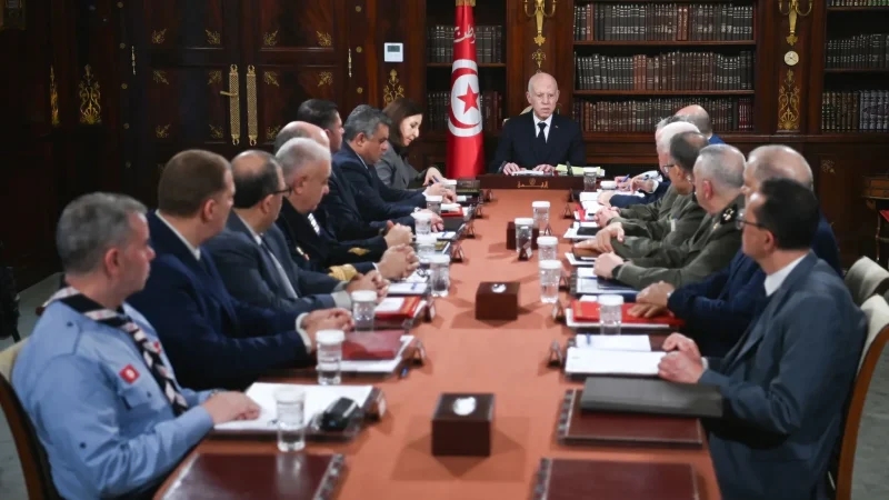 رئيس الجمهوريّة يدعو إلى مساعدة المتضرّرين من الفيضانات