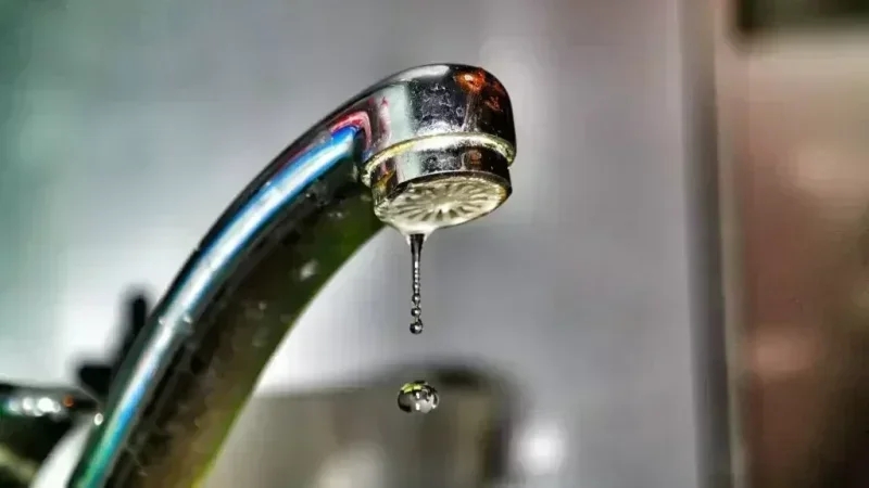 Coupure de la distribution de l'eau courante dans quatre gouvernorats