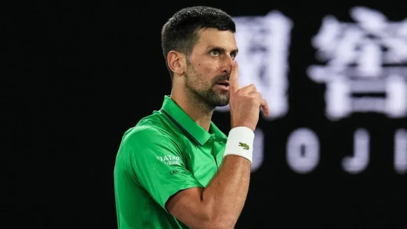 Open d'Australie: Miraculé, Djokovic en demi-finale