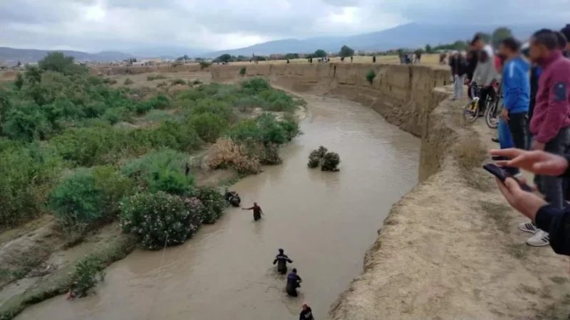 وفاة شاب بغار الدماء بعد إنقاذه من الغرق بوادي مجردة