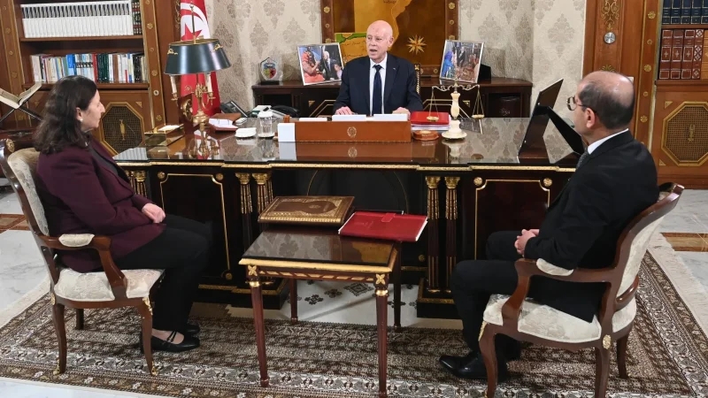 رئيس الجمهورية يشدد على معالجة 'الإرث الثقيل' في قطاع البنية التحتية