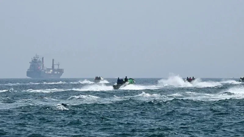 Ormuz : Un pétrolier américain 'approché' par des bateaux iraniens