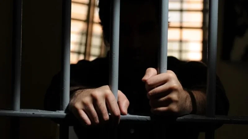 القيروان: القبض على شخصين قاما بالاعتداء على كهل بواسطة قضيب حديدي