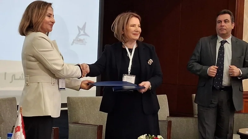 اتفاقية شراكة بين اتحاد المرأة ومجلس سيدات أعمال العراق.. لهذه الأهداف