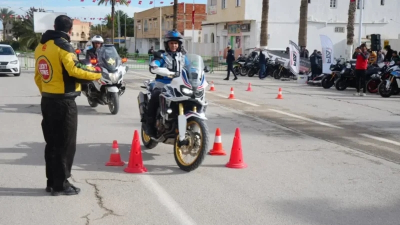 القيروان: يوم توعوي حول السلامة المرورية لمستعملي الدراجات النارية
