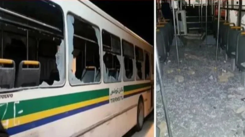 تكسير بلور حافلة يجعلها غير صالحة للاستغلال..متى ينتهي العبث؟