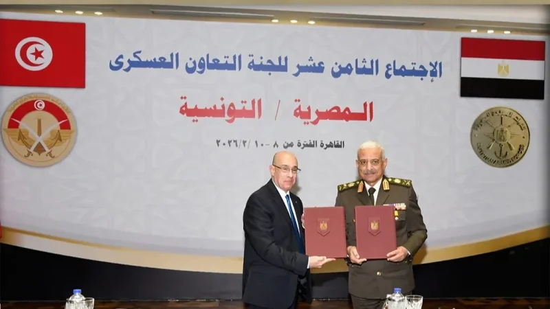 تونس ومصر تبحثان سبل تعزيز وتطوير التعاون العسكري المشترك