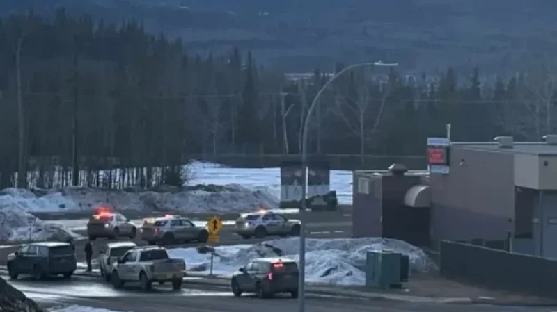 كندا: قتلى وجرحى في إطلاق نار بمدرسة.. والمنفّذة امرأة