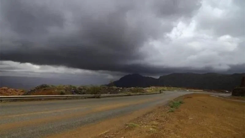 درجة إنذار كبيرة بالشمال التونسي بسبب ظواهر جوية خطيرة متوقعة