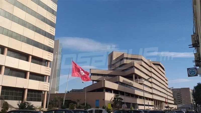 البنك المركزي يبقي نسبة الفائدة المديرية دون تغيير عند 7%