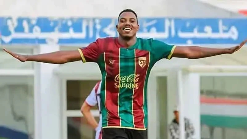 الملعب التونسي ممنوع من الانتداب بسبب موغيشا