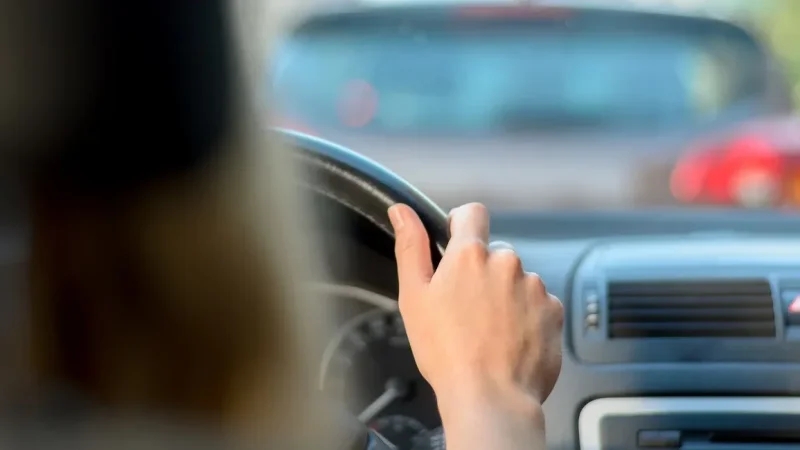 رياح قوية وأمطار غزيرة.. انتبه أيها السائق!