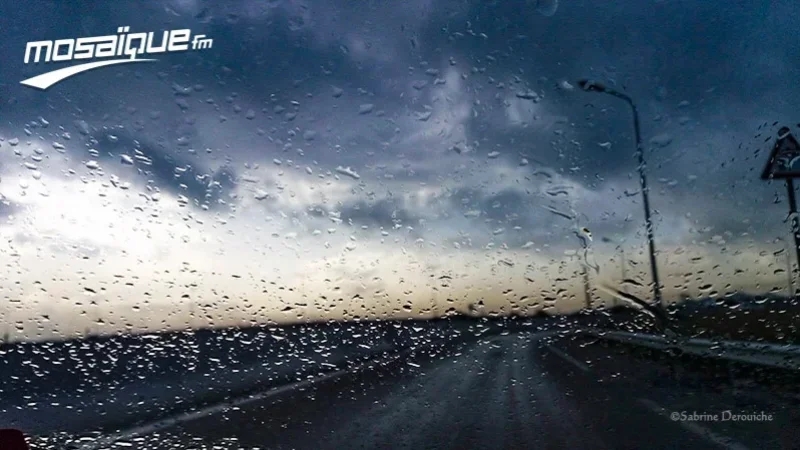 Vents violents et pluies orageuses : alerte aux usagers de la route