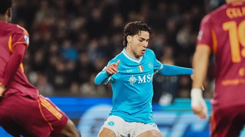 Serie A : Naples perd encore du terrain…