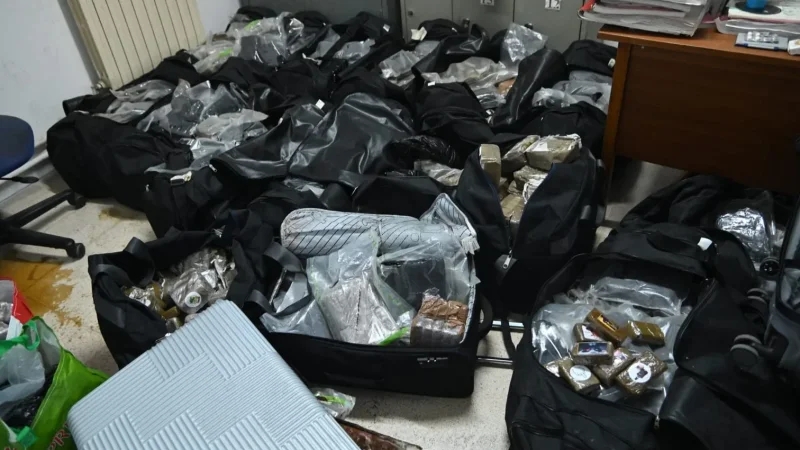 تفكيك وفاقين إجراميين في تبييض الأموال وترويج المخدرات