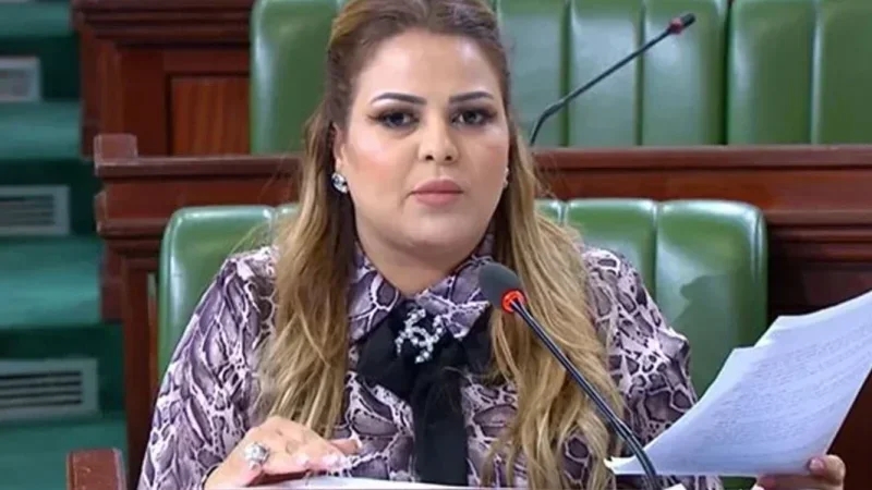 النائب سيرين مرابط: 'نحن كأمهات مشكلتنا الوحيدة وزارة التربية'