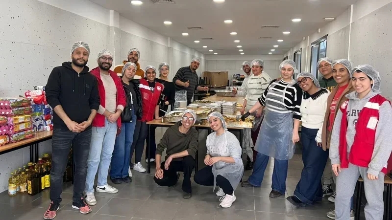 Kram : 350 repas d’iftar distribués chaque jour par le Croissant-Rouge