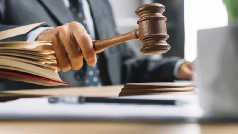 إحالة عصابة تُتاجر بالفتيات القصّر والمخدرات على الدائرة الجنائية