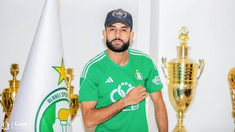 غيلان الشعلالي يغادر أهلي طرابلس