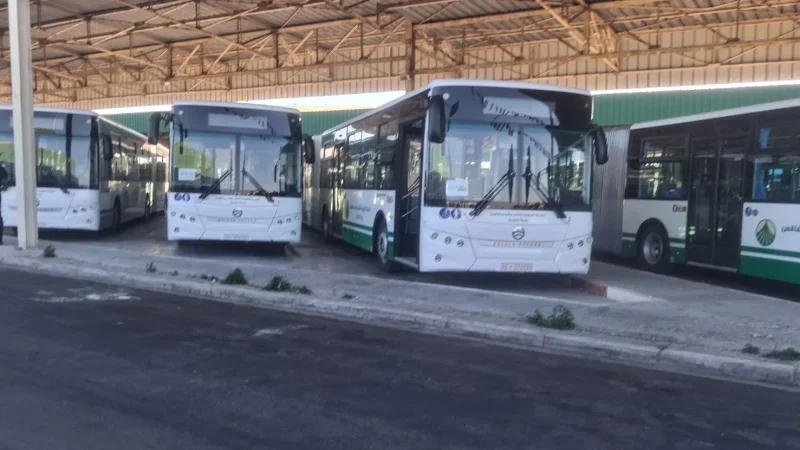 تعزيز أسطول الشركة الجهوية للنقل بصفاقس بـ24 حافلة مزدوجة